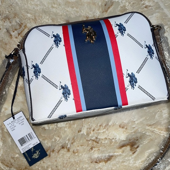 NWT U.S. Polo Assn. Crossbody - Picture 1 of 7